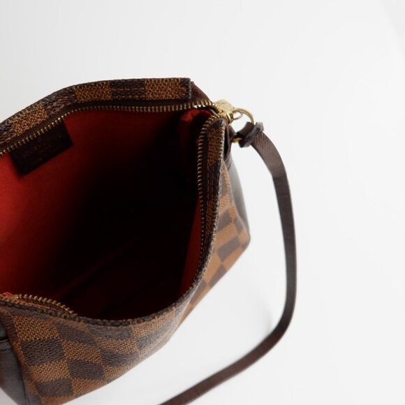 Authentic Preowned Louis Vuitton Damier Ebene Trousse Shoulder Bag - Picture 10 of 15